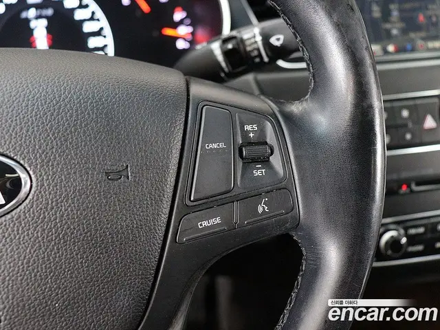 Kia K7 2015 3.0 автомат (гидро), миниатюра 8