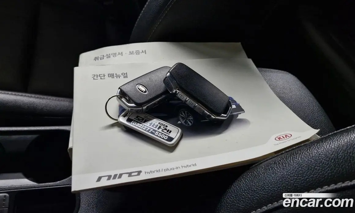 Kia Niro 2019 1.6 автомат (гидро), фото 9