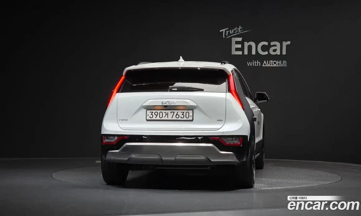 Kia Niro 2022 1.6 автомат (гидро), фото 4
