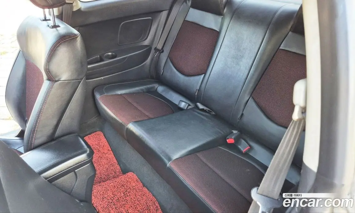 Kia Porte 2010 1.6 механика, фото 13