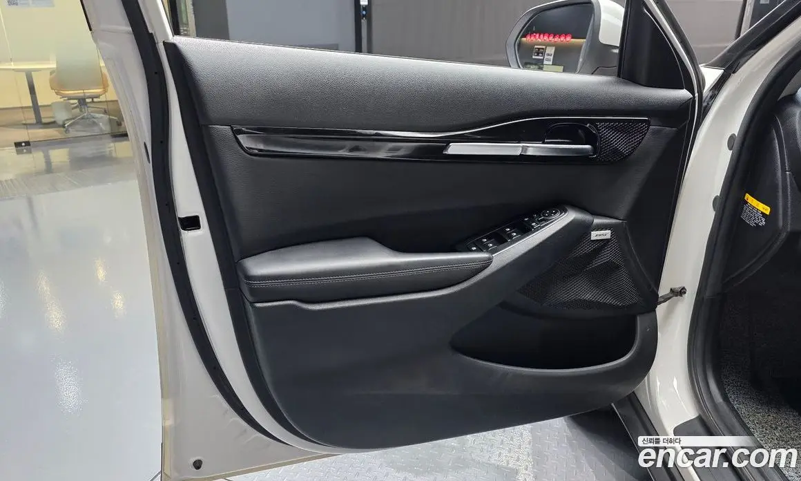 Kia Seltos 2019 1.6 автомат (гидро), фото 14