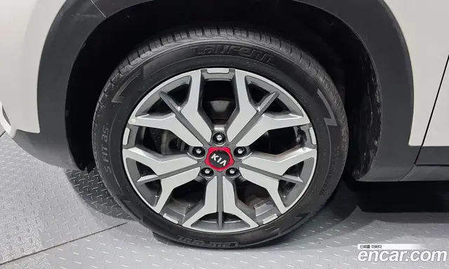 Kia Seltos 2019 1.6 автомат (гидро), миниатюра 5