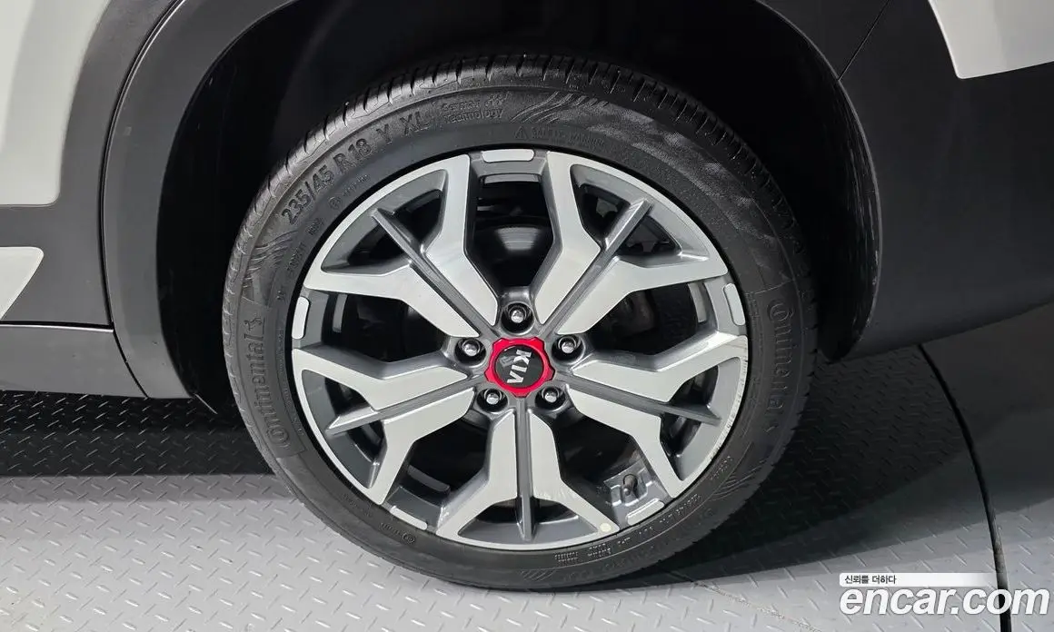 Kia Seltos 2019 1.6 автомат (гидро), фото 7