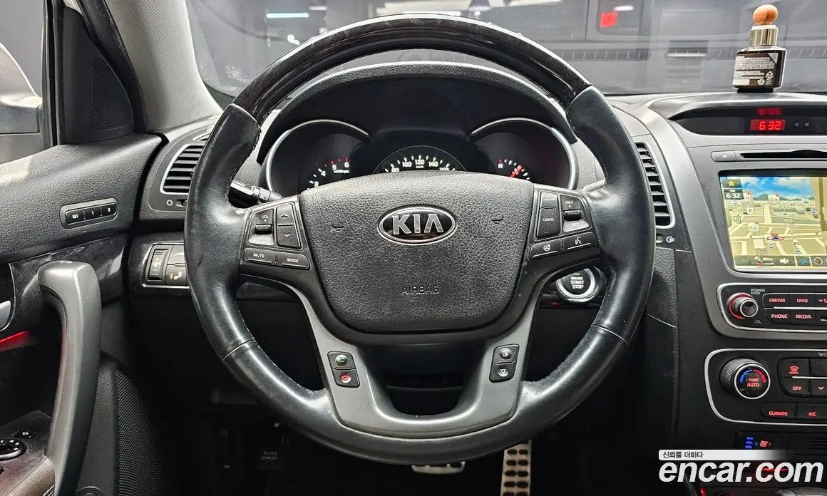 Kia Sorento 2013 2.0 автомат (гидро), фото 13