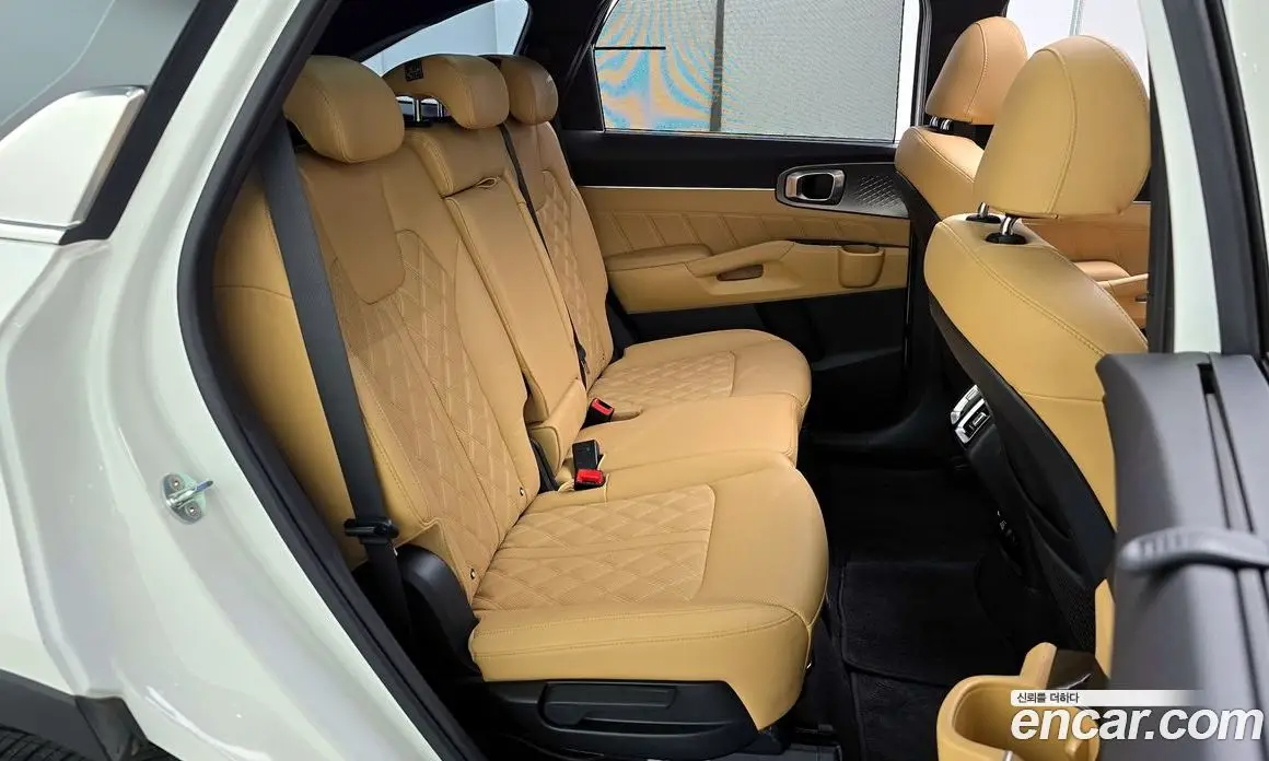 Kia Sorento 2021 2.2 автомат (гидро), фото 12 Kia Sorento 2021 2.2 автомат (гидро), фото 12