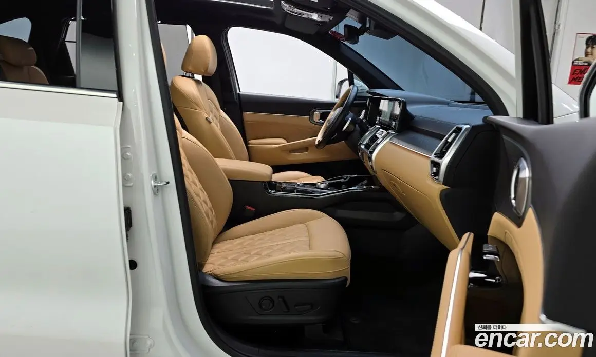 Kia Sorento 2021 2.2 автомат (гидро), фото 10 Kia Sorento 2021 2.2 автомат (гидро), фото 10