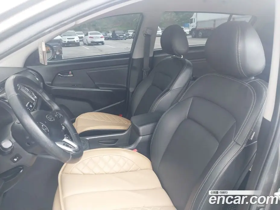 Kia Sportage 2011 2.0 автомат (гидро), фото 13