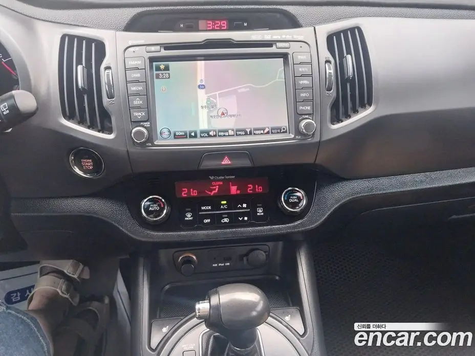 Kia Sportage 2011 2.0 автомат (гидро), фото 20