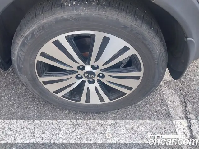 Kia Sportage 2011 2.0 автомат (гидро), миниатюра 6