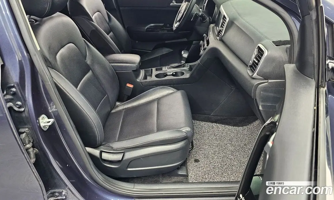 Kia Sportage 2017 2.0 автомат (гидро), фото 16