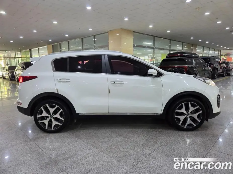 Kia Sportage 2018 2.0 автомат (гидро), фото 5