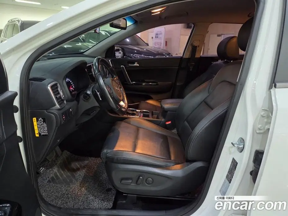 Kia Sportage 2018 2.0 автомат (гидро), фото 6