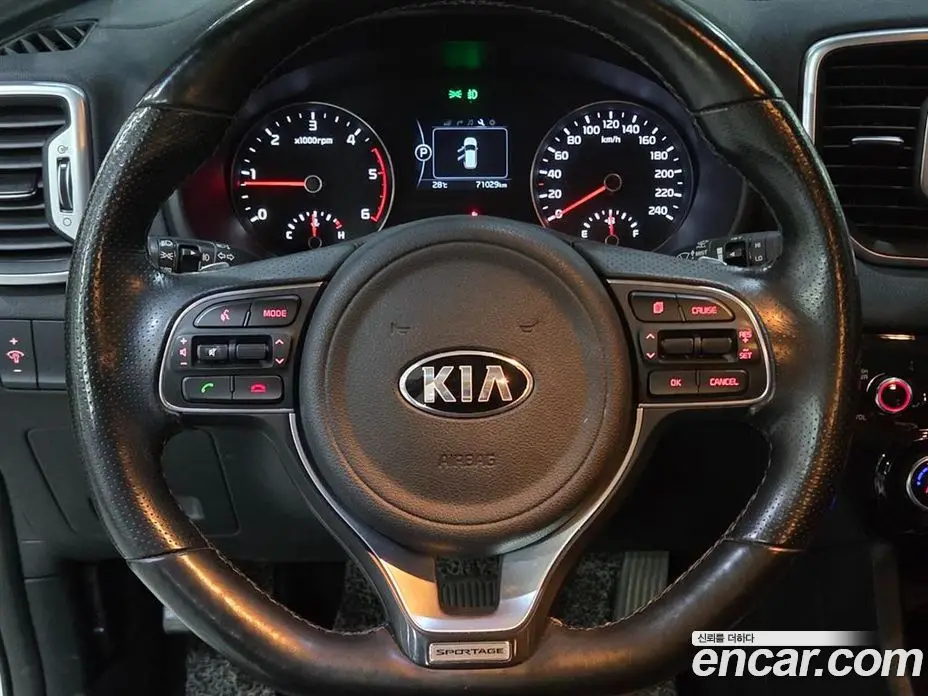 Kia Sportage 2018 2.0 автомат (гидро), фото 10