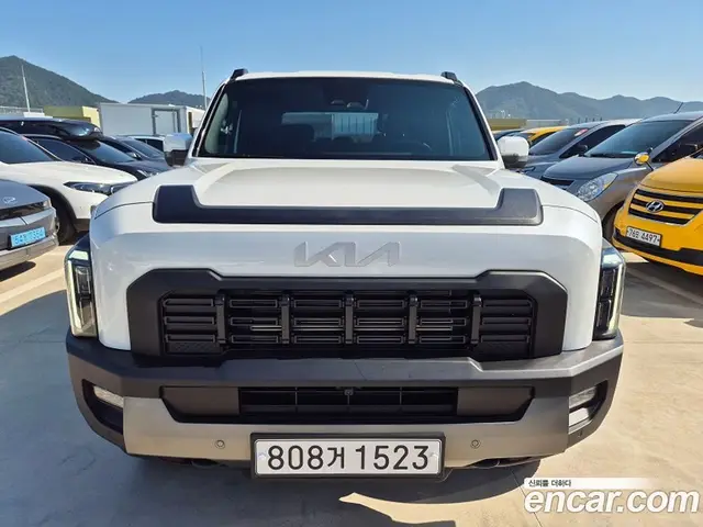 Kia Tasman 2025 2.5 автомат (гидро), миниатюра 6