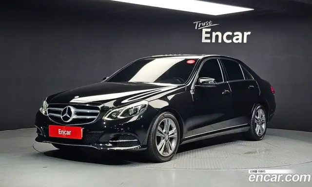 Mercedes-Benz E-Class, 2016, 124 811 км