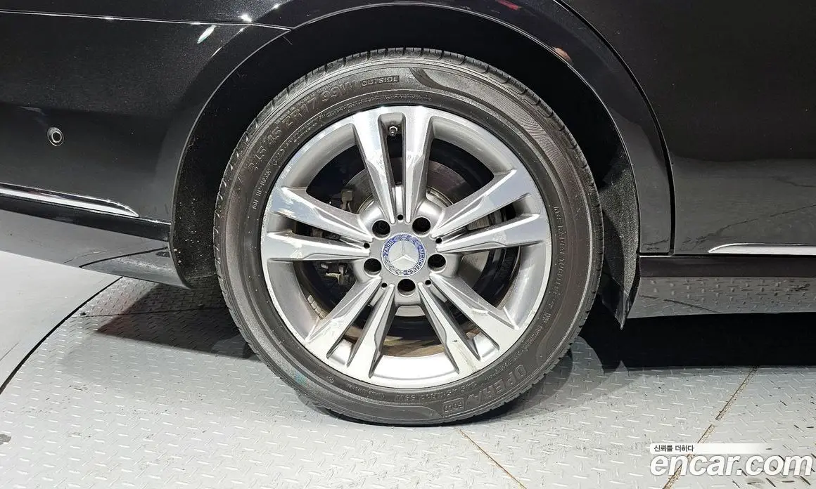 Mercedes-Benz E-Class 2016 2.1 автомат (гидро), фото 5