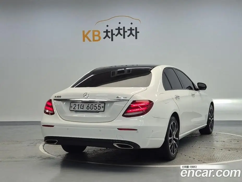 Mercedes-Benz E-Class 2017 2.0 автомат (гидро), фото 3
