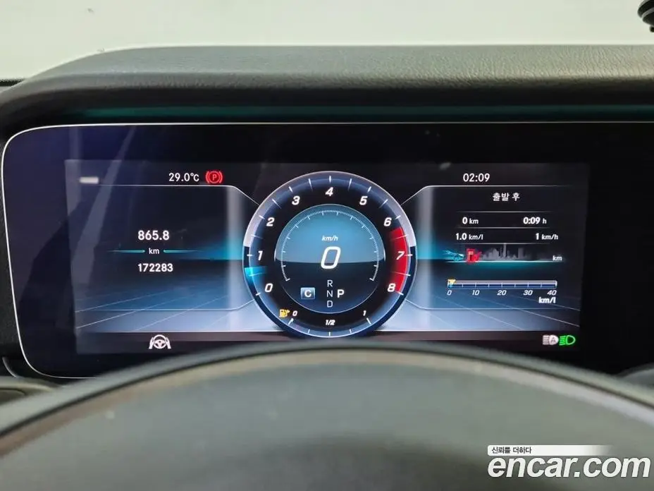 Mercedes-Benz E-Class 2017 2.0 автомат (гидро), фото 6