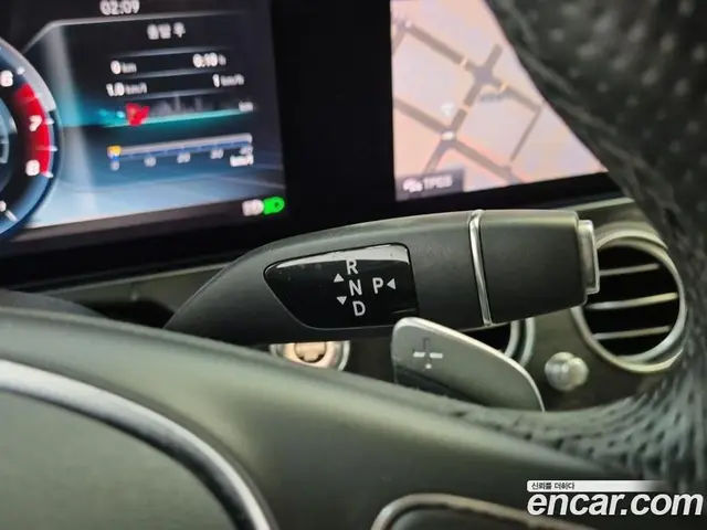Mercedes-Benz E-Class 2017 2.0 автомат (гидро), миниатюра 8