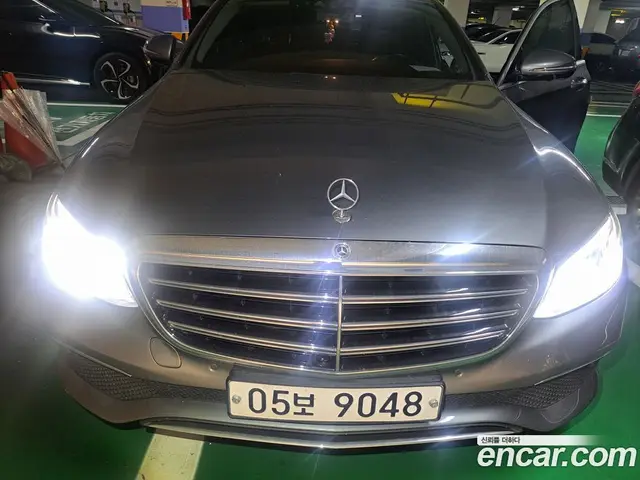 Mercedes-Benz E-Class, 2018, 94 474 км