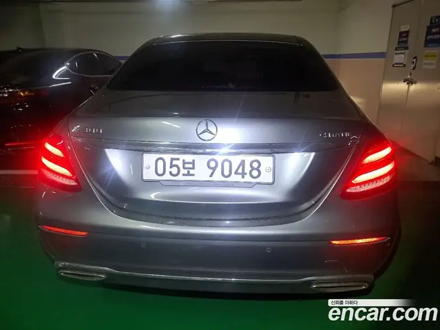 Mercedes-Benz E-Class 2018 2.0 автомат (гидро), миниатюра 7 Mercedes-Benz E-Class 2018 2.0 автомат (гидро), миниатюра 7