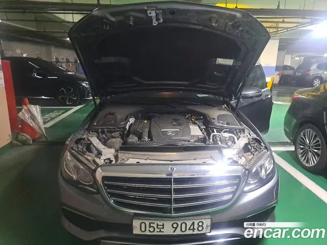 Mercedes-Benz E-Class 2018 2.0 автомат (гидро), миниатюра 10 Mercedes-Benz E-Class 2018 2.0 автомат (гидро), миниатюра 10