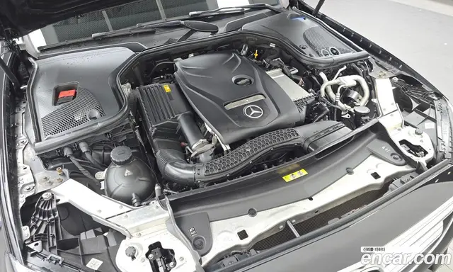 Mercedes-Benz E-Class 2018 2.0 автомат (гидро), миниатюра 6