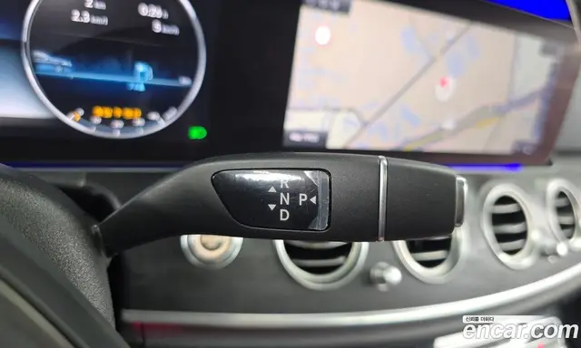 Mercedes-Benz E-Class 2018 2.0 автомат (гидро), миниатюра 9