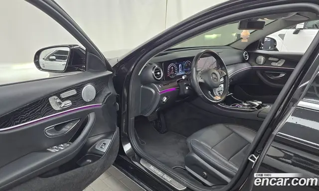 Mercedes-Benz E-Class 2018 2.0 автомат (гидро), миниатюра 10