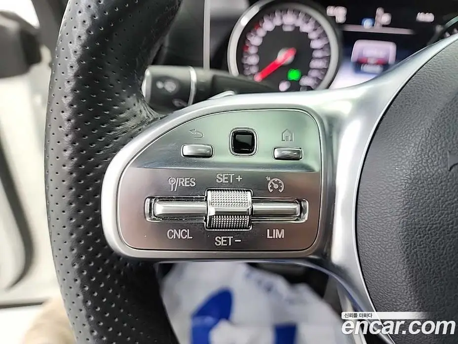 Mercedes-Benz E-Class 2018 1.9 автомат (гидро), фото 18