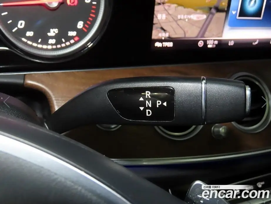 Mercedes-Benz E-Class 2018 1.9 автомат (гидро), фото 12