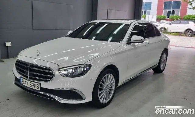Mercedes-Benz E-Class, 2022, 86 800 км