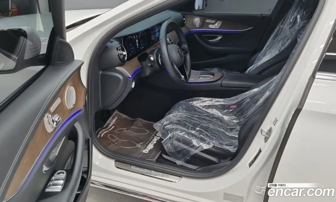 Mercedes-Benz E-Class 2022 1.9 автомат (гидро), фото 15