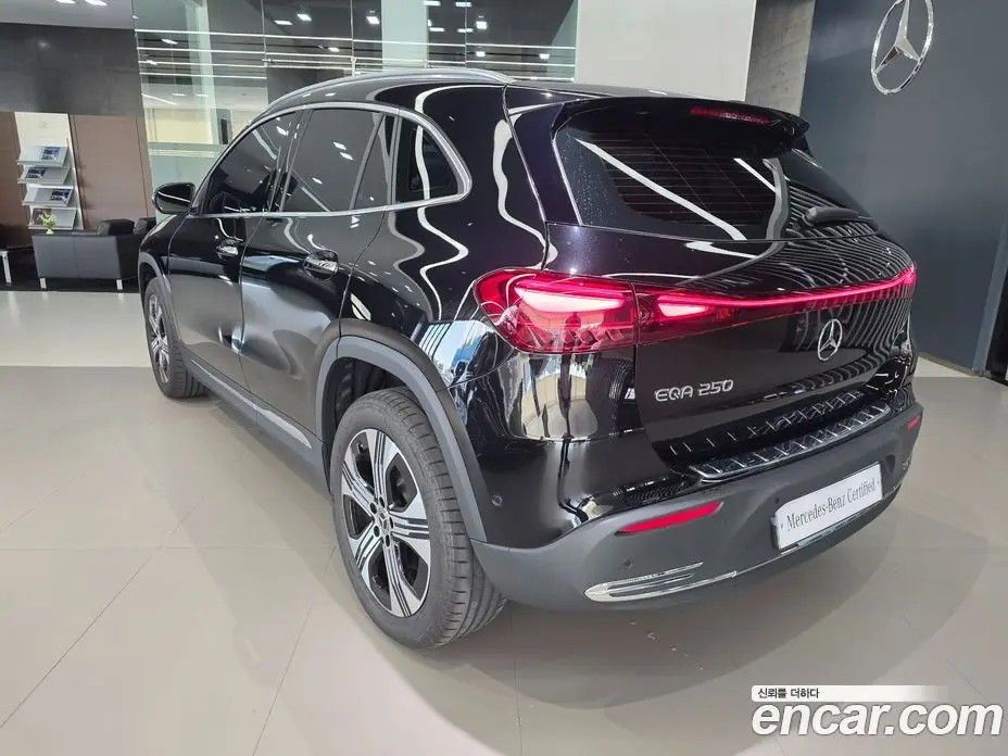Mercedes-Benz EQA 2025 0.2 автомат (гидро), фото 2 Mercedes-Benz EQA 2025 0.2 автомат (гидро), фото 2