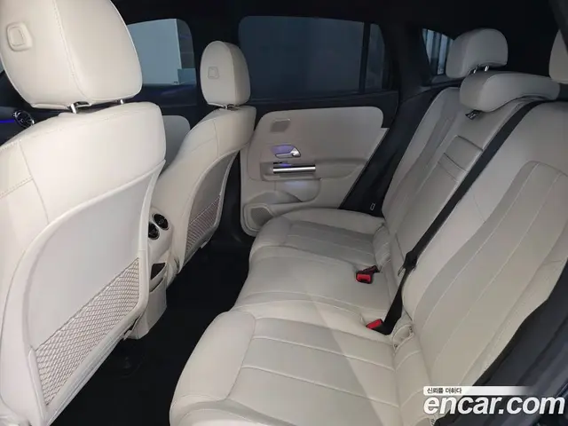 Mercedes-Benz EQA 2025 0.2 автомат (гидро), миниатюра 11 Mercedes-Benz EQA 2025 0.2 автомат (гидро), миниатюра 11