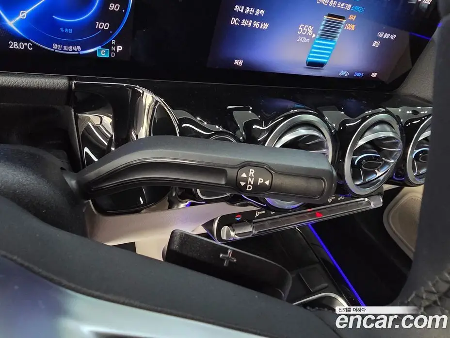 Mercedes-Benz EQA 2025 0.2 автомат (гидро), фото 9 Mercedes-Benz EQA 2025 0.2 автомат (гидро), фото 9