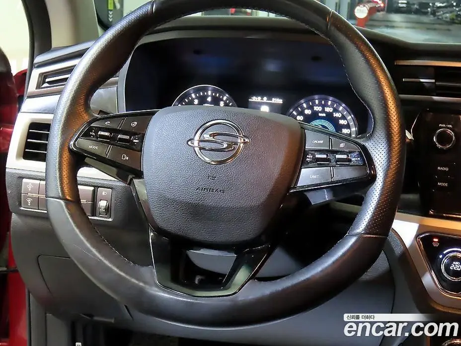 SsangYong Korando 2020 1.5 автомат (гидро), фото 8