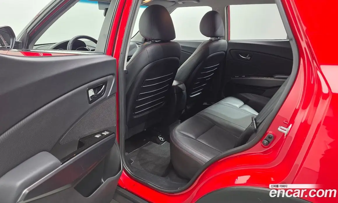 SsangYong TIBOLI 2016 1.6 автомат (гидро), фото 18