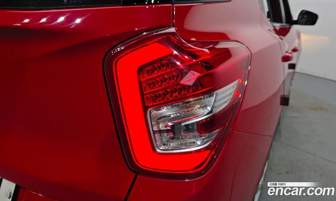 SsangYong TIBOLI 2016 1.6 автомат (гидро), фото 9