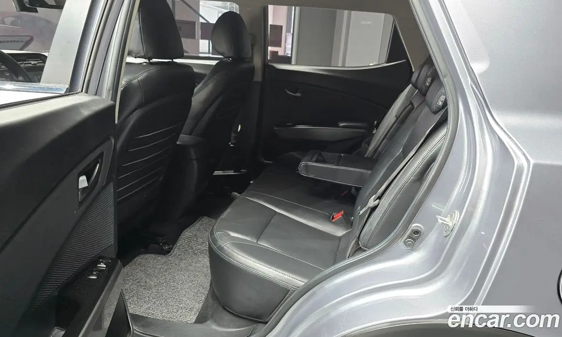 SsangYong TIBOLI 2023 1.6 автомат (гидро), фото 13 SsangYong TIBOLI 2023 1.6 автомат (гидро), фото 13