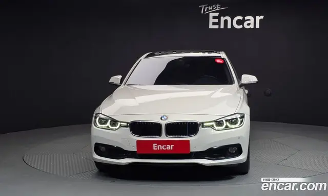 BMW 3 серия 2018 2.0 автомат (гидро), миниатюра 3