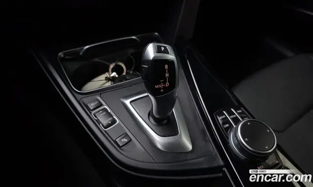 BMW 3 серия 2018 2.0 автомат (гидро), миниатюра 9