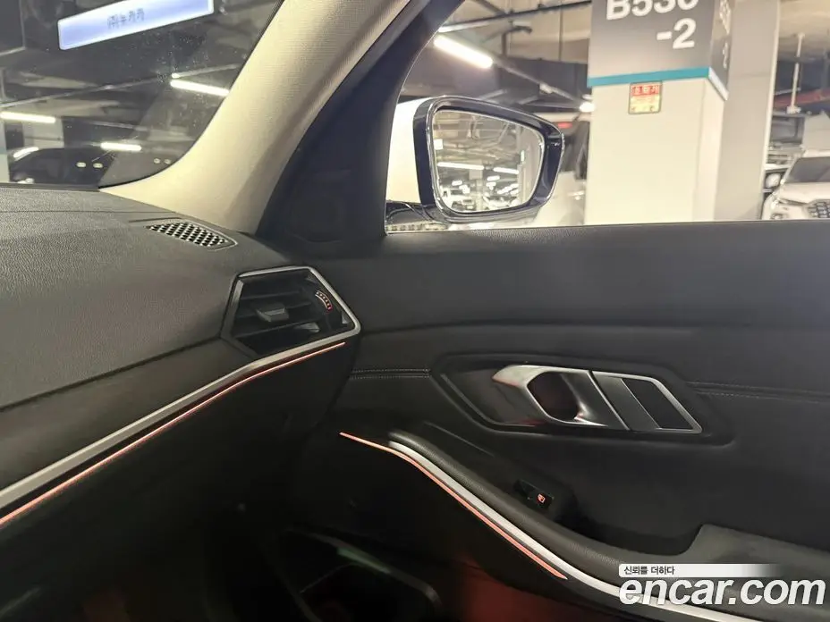 BMW 3 серия 2019 2.0 автомат (гидро), фото 16