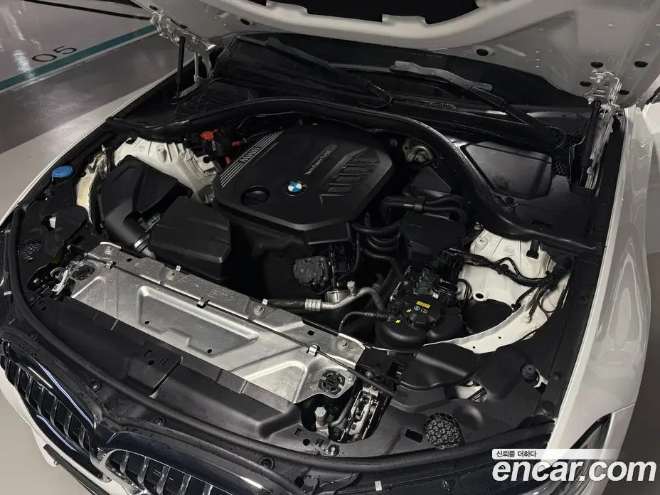 BMW 3 серия 2019 2.0 автомат (гидро), фото 5