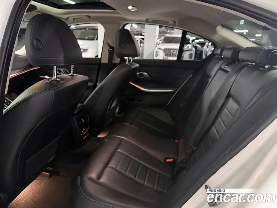 BMW 3 серия 2019 2.0 автомат (гидро), фото 10