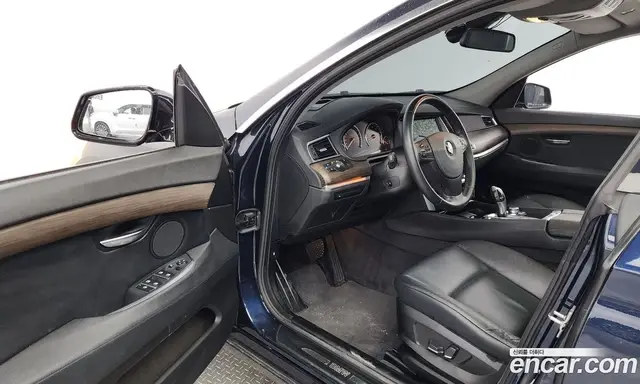 BMW 5 серия 2010 3.0 автомат (гидро), миниатюра 10