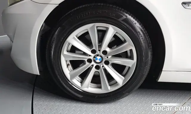 BMW 5 серия 2011 2.0 автомат (гидро), миниатюра 5