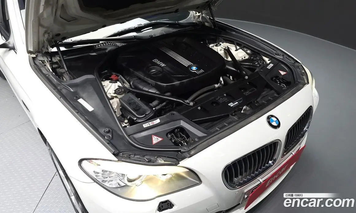 BMW 5 серия 2011 2.0 автомат (гидро), фото 6