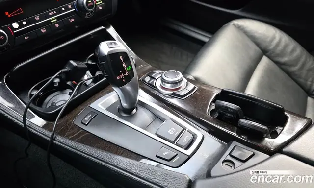 BMW 5 серия 2011 2.0 автомат (гидро), миниатюра 9
