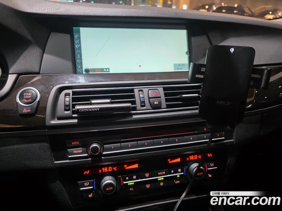 BMW 5 серия 2012 2.0 автомат (гидро), фото 10